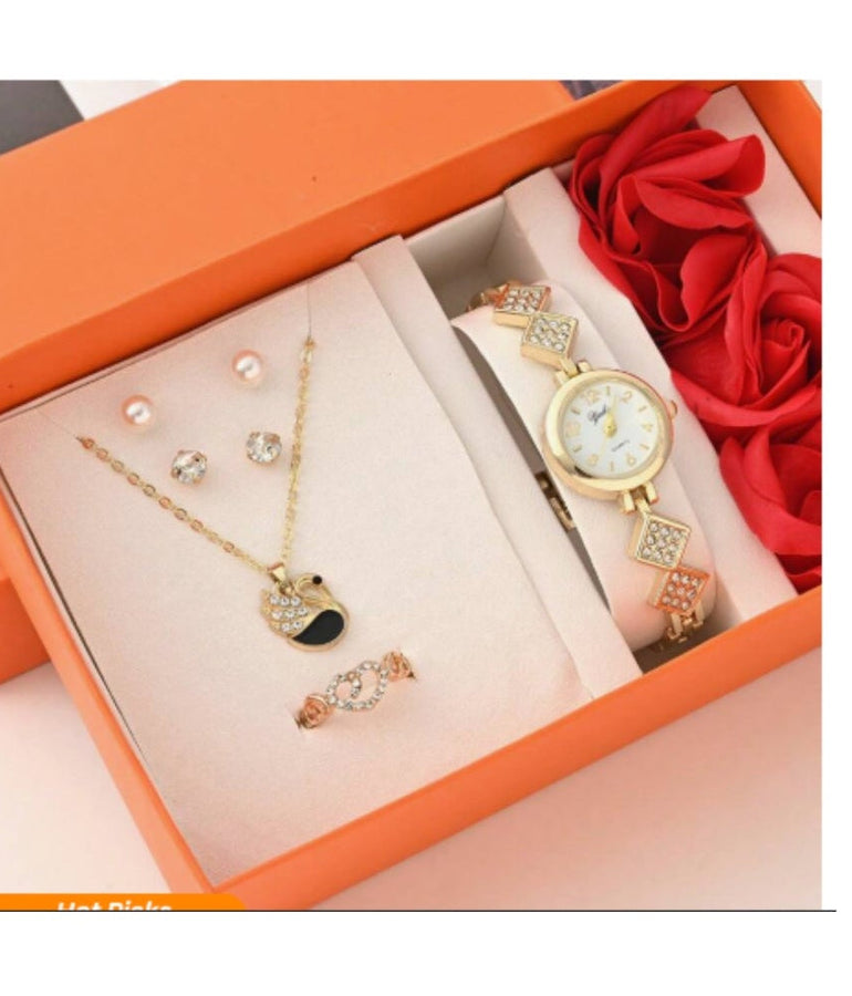 7 Piece Jewellery Box with Roses